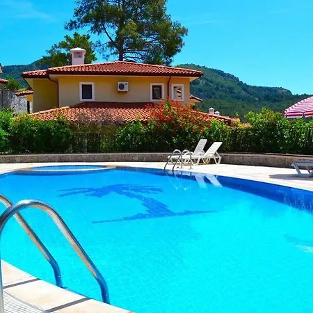 Ξενοδοχείο Terrace Life Villas And By Safiya Göcek